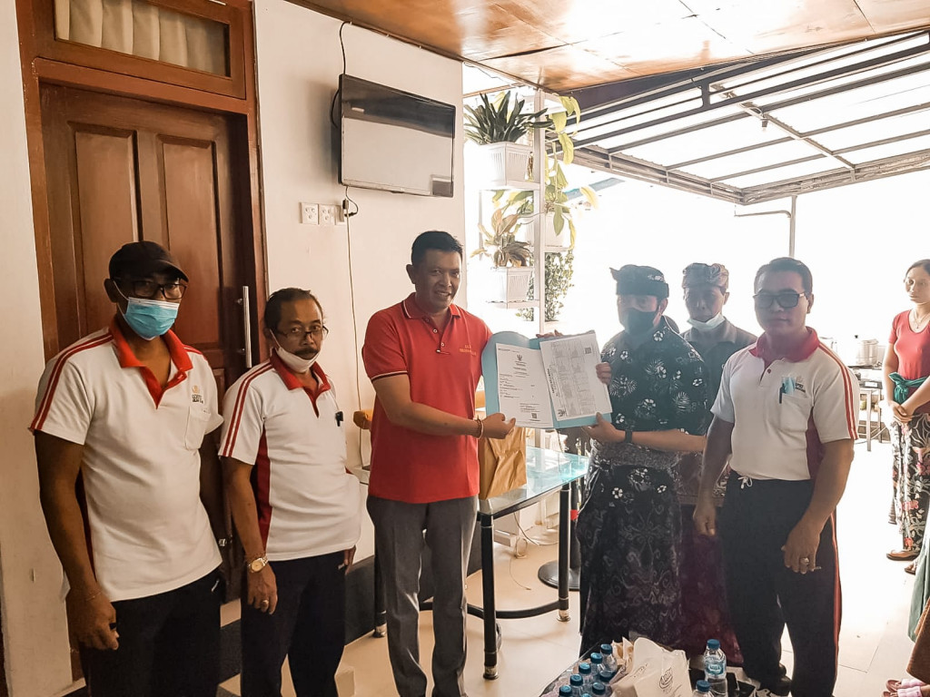 Pengaplikasian Smart Village dalam Kepengurusan Akta Kematian di Banjar Pegending